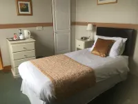 Grove House Guest House - Breakfast