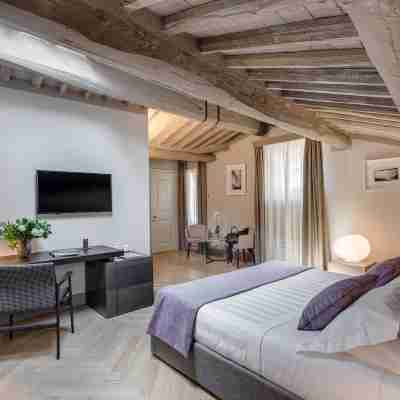 Palazzo Dipinto Rooms