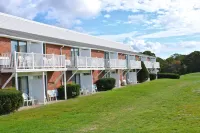 Cape Cod Irish Village Hotels near Cape bloom