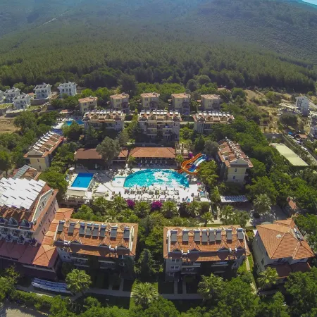 Perdikia Hill Hotel and Villas