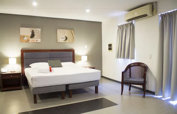 庫拉索套房酒店