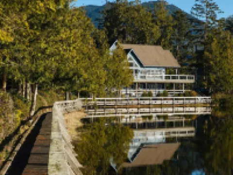 Embarc Ucluelet Hotels in Ucluelet