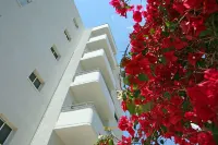 Corina Suites & Apartments Отели в г. Гермасойя