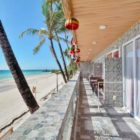 Diamond Water Edge Resort