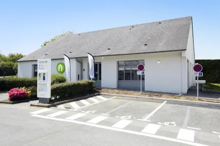 Campanile Brest - Gouesnou AÉROPORT Отели в г. Гипава