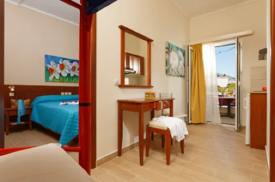 Philoxenia Hotel & Spa