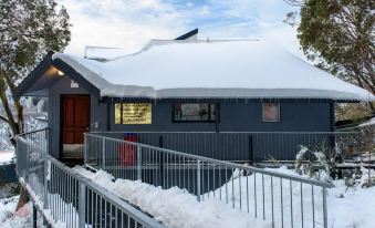 Attunga Alpine Lodge & Apartments