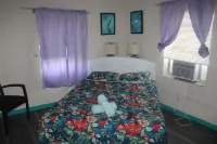 Hoosville Hostel (Formerly the Everglades Hostel) Hotels in Florida City