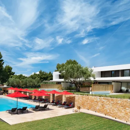 Amantes Villas and Suites