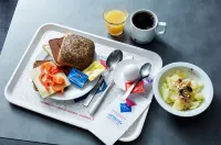 Cabinn Esbjerg - Frühstück