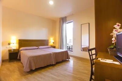 호텔 그라나다 센트로  호텔