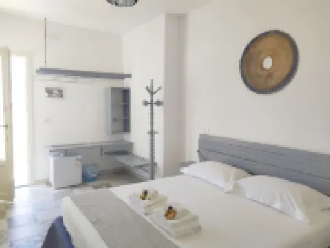 リ ペリーニ ブティック B&B ヴェルノレのホテル