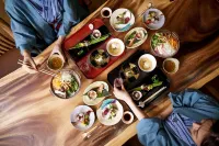 Shima-Onsen Toshimaya - Desayuno