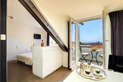 La Porta Luxury Rooms - balcony