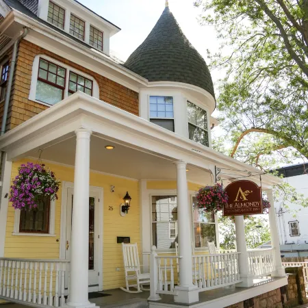 Almondy Inn