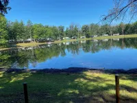 Lake cabin, indoor Pickleball court, access to ATV trails near Baldwin,MI ,
