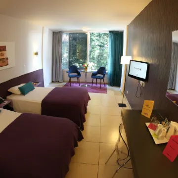 Altius Boutique Hotel Hotels near GSP Stadium