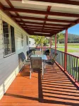 Stoney Park Hotels in Crescent Head