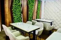 Hotel Imperial - Desayuno
