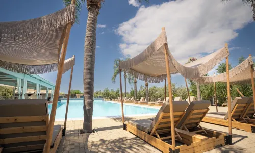 Zoe Seaside Resort