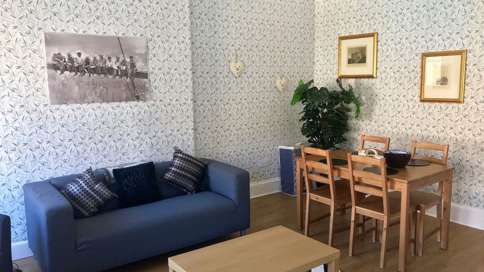 233 Leith Apartment
