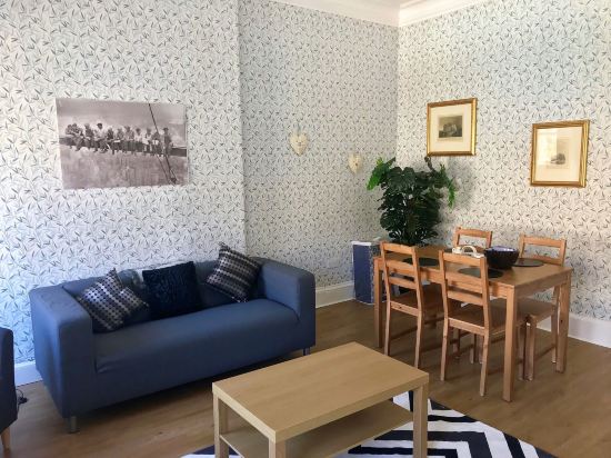 233 Leith Apartment