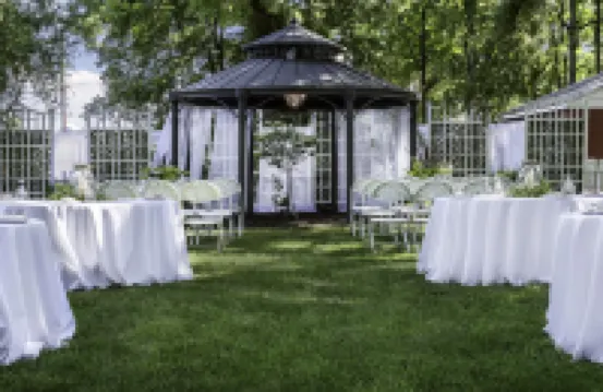 Silver Heart Inn & Cottages