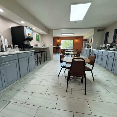 Western Inn and Suites