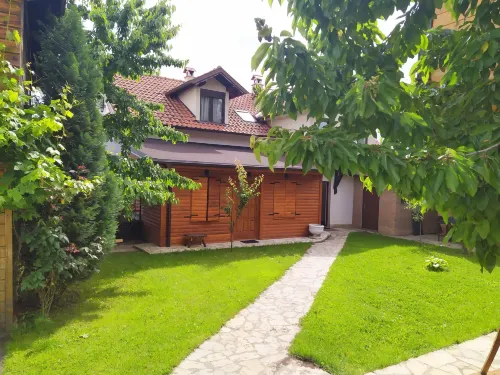 Rooms Green Set Hotels in Belgrade