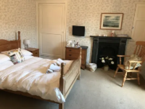 Spring Gardens B&B Hotels in Wadebridge