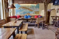 古巴酒吧旅館 South Bohemian Theater附近的飯店