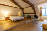 Le Rive Sud Hotels in Saint-Aubin-Sauges