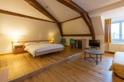 Le Rive Sud Hotels in Saint-Aubin-Sauges