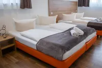 Orange Hotel und Apartments Hotels in Senden