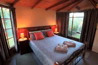 Stanley Lakeside Spa Cabins Hotels in Smithton