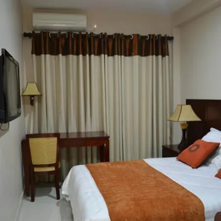 Hotel LaBama