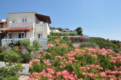 Castri Village Hotel Hotels in Vigla