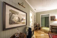 Camp Figtree by the Oyster Collection