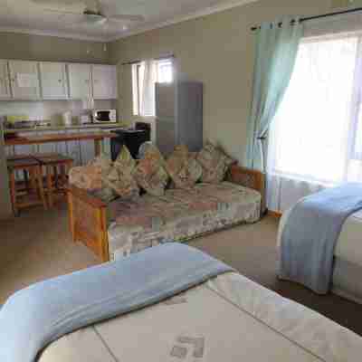 Haus Victoria Self Catering Cottages Rooms