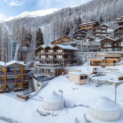 Cervo Mountain Resort Hotels near فوري - ريفلبيرغ