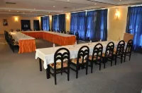 Royal Lido Resort & Spa