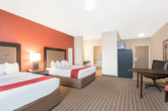 Hawthorn Extended Stay by Wyndham Dickinson