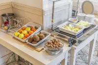 Hotel de La Ville - breakfast