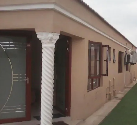 Abundance Palace Guest House Отели рядом с Аэропорт Габороне