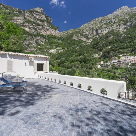 Villa Carrino Twin