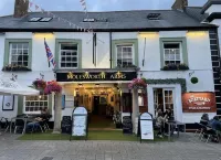 Molesworth Arms Hotels in Washaway