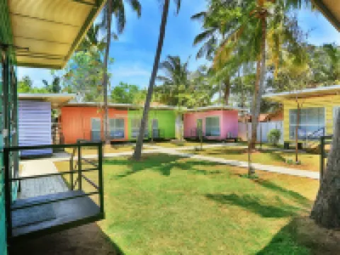 阿魯幹姆灣帕德灣飯店 阿魯加姆灣附近的飯店