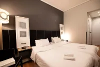 Galaxy Hotel Hotels in Alimos