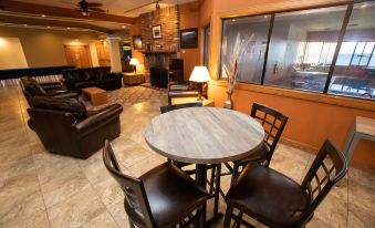 Tawas Bay Beach Resort & Conference Center