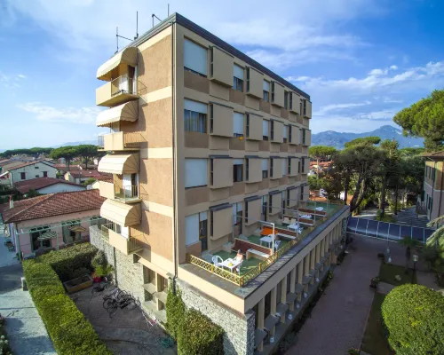 Albergo Battelli " Adults Only" Hotels in Pietrasanta